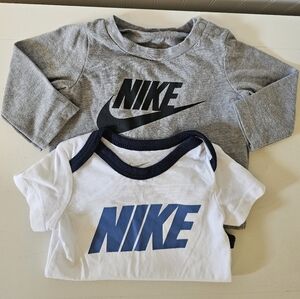 NWOT Nike Baby Onsies Set Of 2